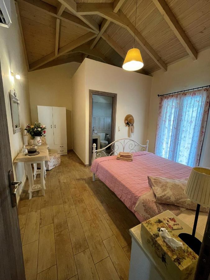 Villa Cottage Kantrillies Fokata Ngoại thất bức ảnh